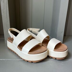 Reef Cream Platform Sandals